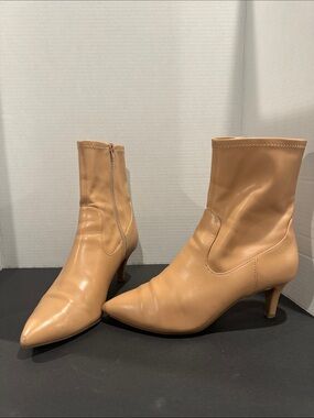 Dolce Vita Tan Pointed-Toe leather Kitten Heel Ankle Boots